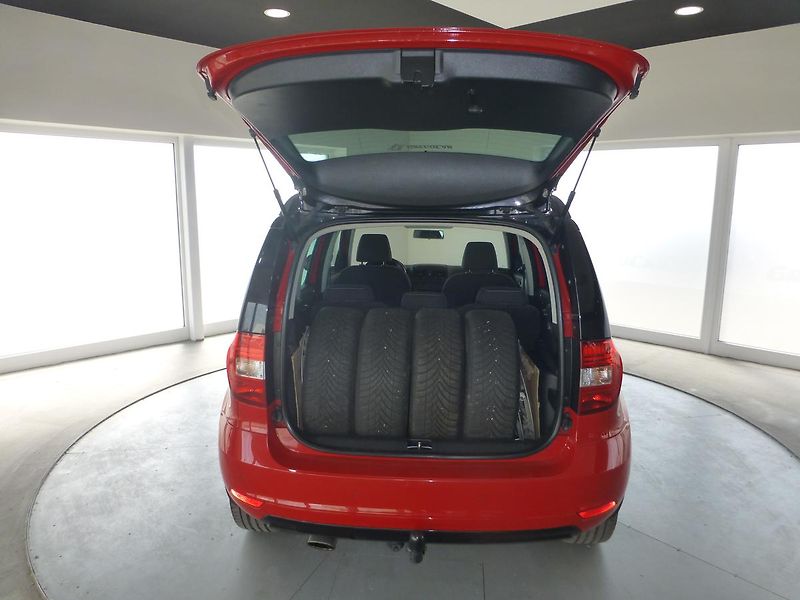 Škoda Yeti (2014) 1,2TSI*MONTE CARLO**77KW*TAŽNÉ - fotka 22 z 24