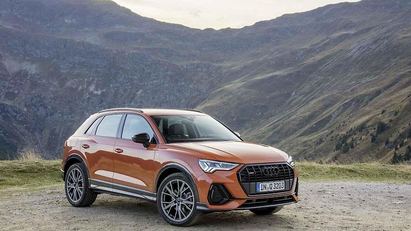 SUV Audi teď mají osmiúhelníkovou masku chladiče