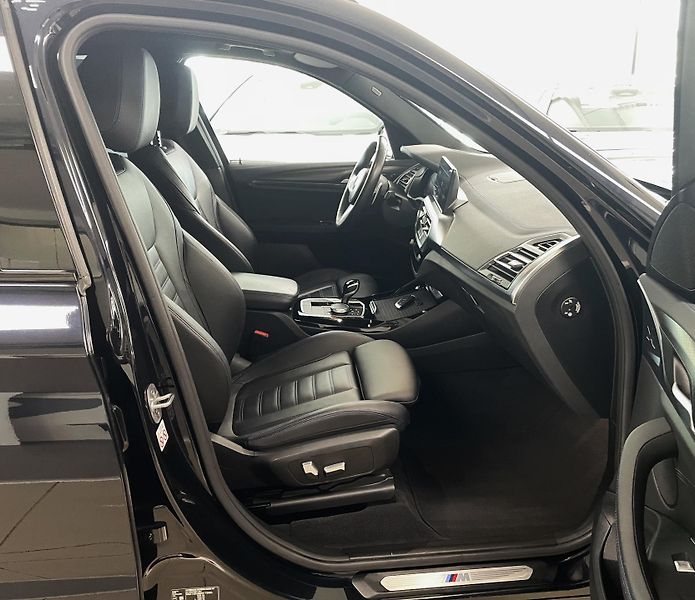 BMW X3 20d xDrive M-Paket, ČR - fotka 12 z 34