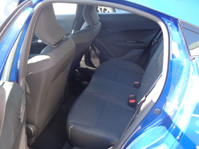 Renault Clio (2026) evolution TCe 115 NOVINKA - fotka 15 z 16