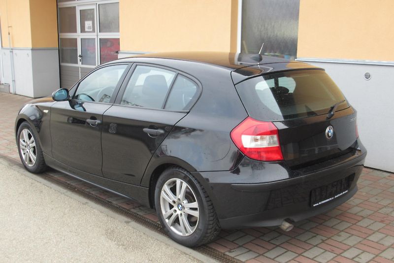 BMW Řada 1 118d 2.0D  KLIMA  - fotka 2 z 19