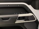Land Rover Defender 110 P400 HSE AWD AUT REZERVACE - náhled 30