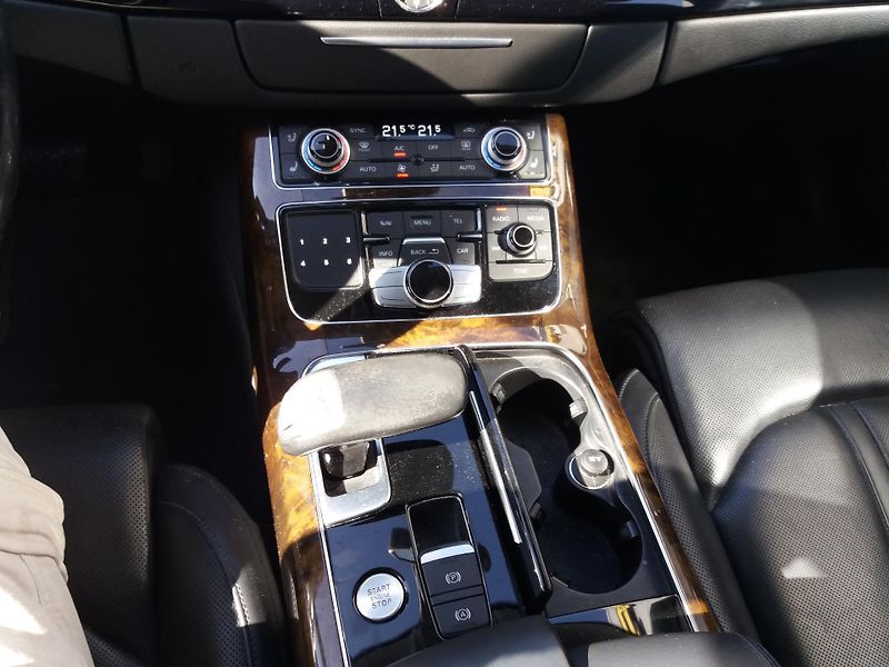 Audi A8 3.0TDi,4X4,NAVI,XENONY! - fotka 13 z 28