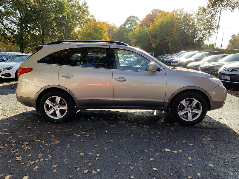 Hyundai ix55 3,0 CRDi AUTOMAT,7.MÍST,ČR - fotka 4 z 21