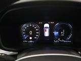 Volvo V60 2,0 T6 186kW 4x4 MomentumPro - náhled 15