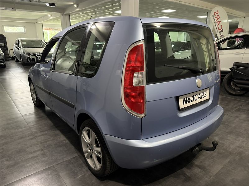 Škoda Roomster 1,9   TDI 77KW STYLE VÝHŘEV - fotka 4 z 26