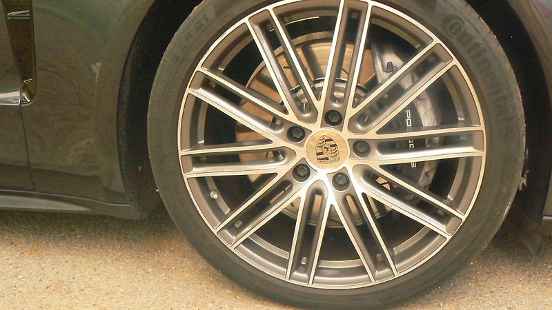 Porsche Panamera (2019) - fotka 20 z 20