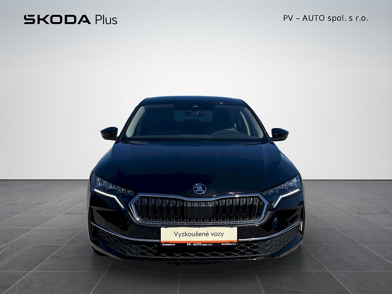 Škoda Octavia (2025) Top Selection 1.5 TSI 110kW MH - fotka 4 z 35