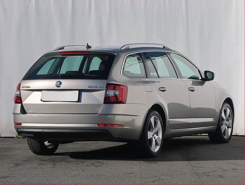 Škoda Octavia (2017) Style 2.0 TDI, Tempomat - fotka 5 z 20
