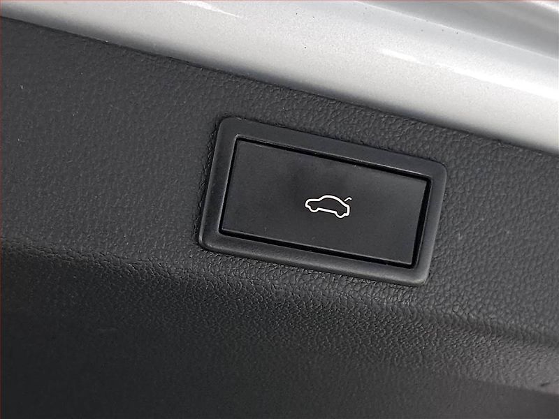 Škoda Superb (2016) 2.0 TDI, Automat, Kůže, Navi - fotka 26 z 26