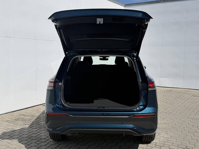 Volkswagen Tayron (2026) People PHEV 19,7kWh 1,5TSI - fotka 4 z 7