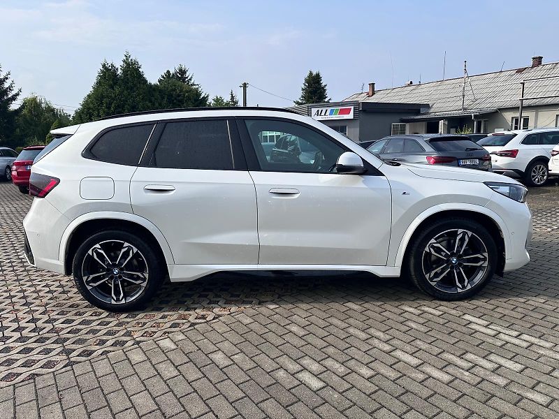 BMW X1 20D xDrive  - fotka 3 z 17
