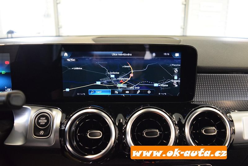 Mercedes-Benz GLB 200 D PRAVIDELNÝ SER. MER. TZ. - fotka 45 z 78