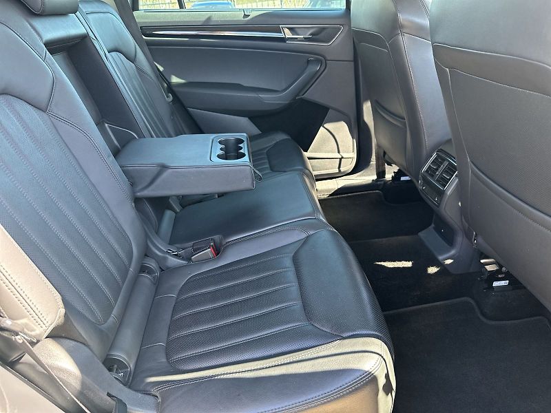 Škoda Kodiaq (2021) 2.0 TDI 4x4 DSG L&K - fotka 9 z 36