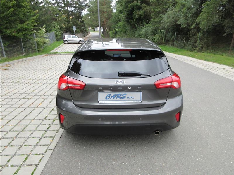 Ford Focus 1,0 i, Vyhř.sed,vol,okn, Navi, - fotka 7 z 29