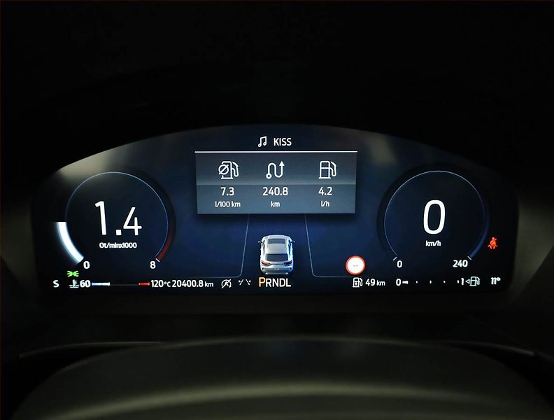 Ford Kuga (2025) 1.5 EcoBoost - fotka 9 z 16