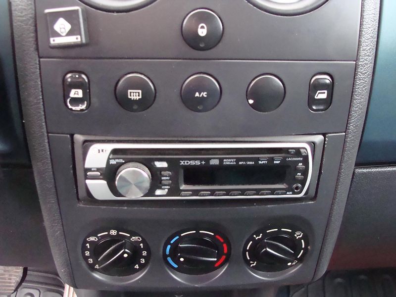 Citroën Berlingo 1.4i + LPG, nová STK - fotka 11 z 16