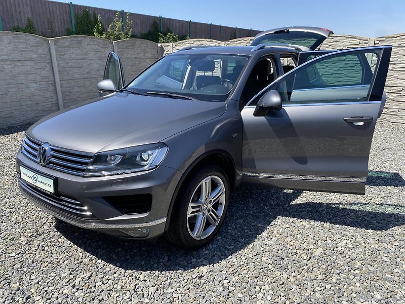 Volkswagen Touareg 3.0TDi 4x4 FL 2017 ELEGANCE 1A - fotka 145 z 176