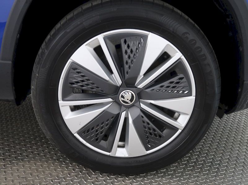 Škoda Karoq (2022) STYLE 2.0TDI 110KW - fotka 12 z 37