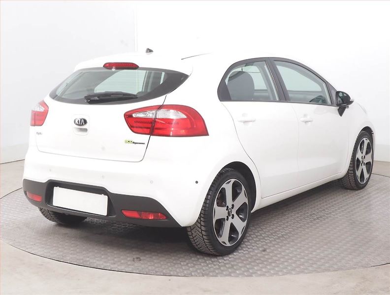 Kia Rio (2013) 1.25 CVVT, Serv.kniha - fotka 5 z 16
