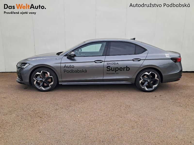 Škoda Superb (2026) IV Sportline 2.0 TDI / 142 kW - fotka 3 z 30