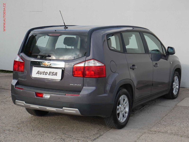 Chevrolet Orlando (2012) 2.0 VCDi 7Míst, ČR, AT, +kola - fotka 6 z 15
