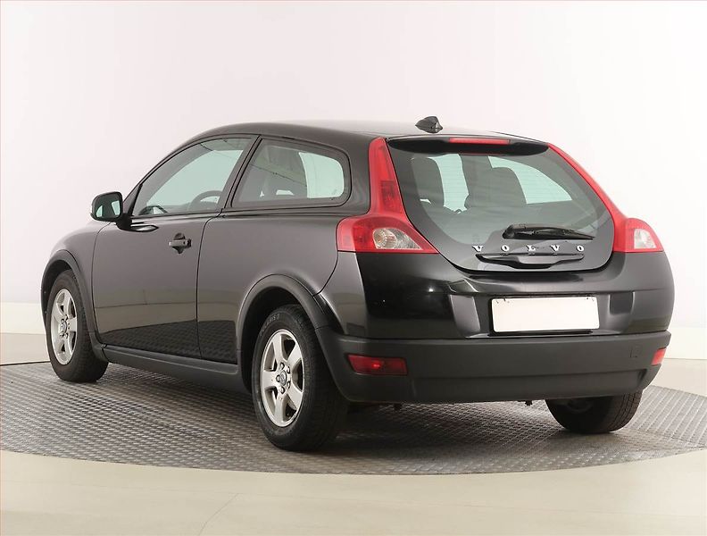 Volvo C30 (2009) 1.6 i, Serv.kniha, po STK - fotka 4 z 15