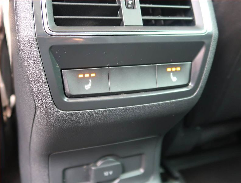 Škoda Karoq (2018) Style Plus 2.0 TDI - fotka 26 z 26