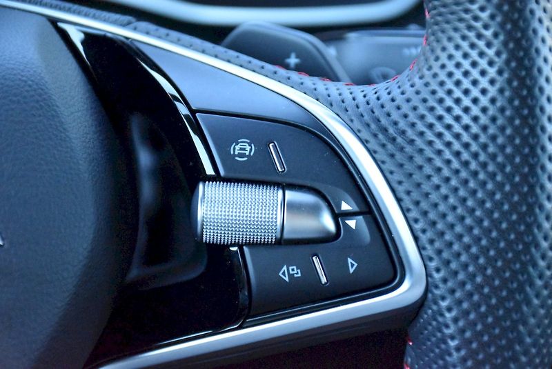 Škoda Octavia (2024) RS 2.0 TSI 195kW DSG - fotka 31 z 35