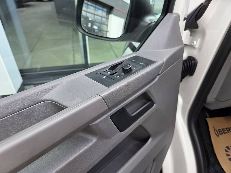Volkswagen Ostatní Transporter 2.0 TDI DSG 9míst - fotka 8 z 26