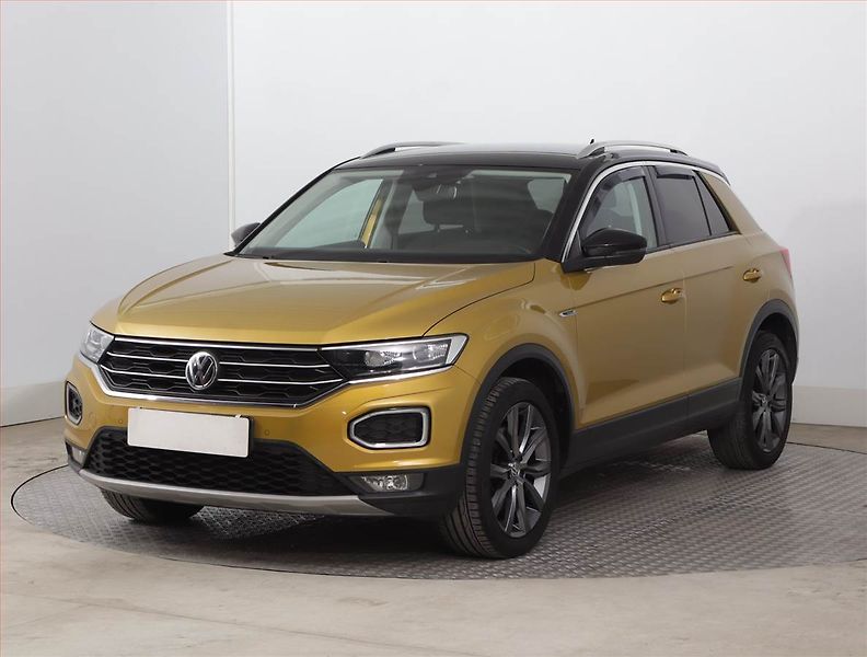 Volkswagen T-Roc (2019) Style 1.0 TSI, Navi, Tempomat - fotka 2 z 17