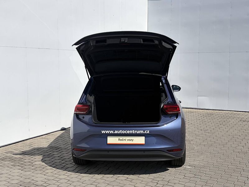 Volkswagen Ostatní (2026) Life 79kWh - fotka 4 z 24