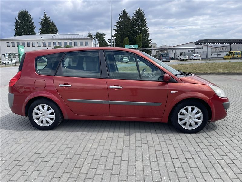 Renault Grand Scénic 1,5 Dci 78kw ESP Tažné Klimatr - fotka 29 z 30
