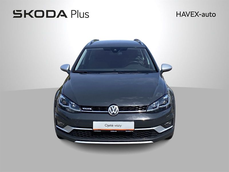 Volkswagen Golf (2020) Variant 2.0 TDI DSG 4Motion Al - fotka 4 z 31