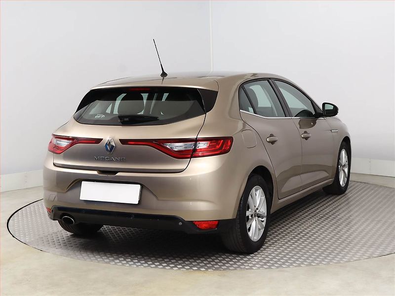 Renault Mégane (2018) 1.6 SCe, Serv.kniha, Navi - fotka 5 z 17