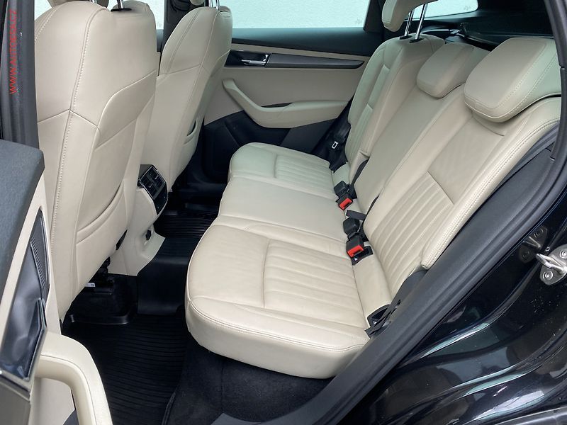 Škoda Karoq (2018) 2.0TDi 4x4, ČR, Style, DSG - fotka 10 z 23