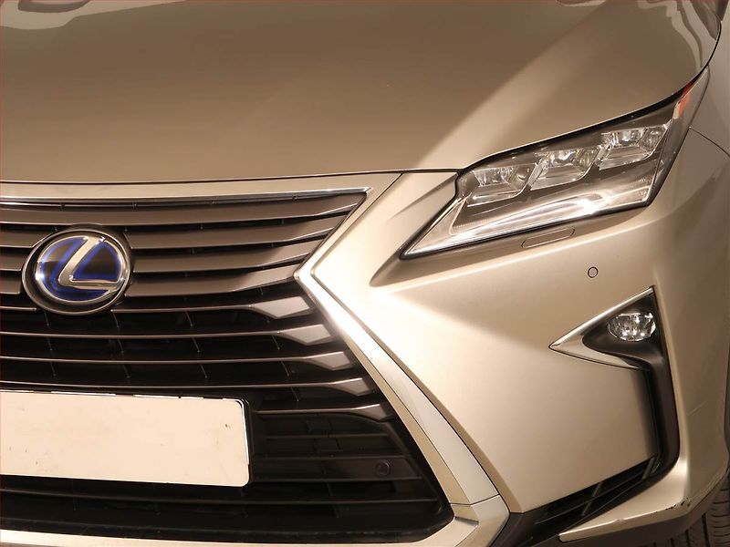 Lexus RX 400h (2017) 450 h - fotka 25 z 27
