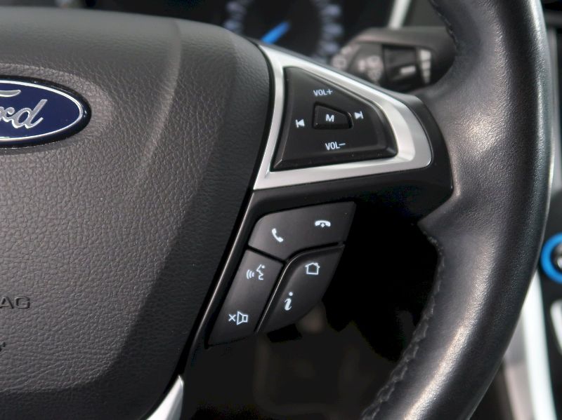 Ford Mondeo (2019) 1.5ecoBoost 121KW - fotka 18 z 31