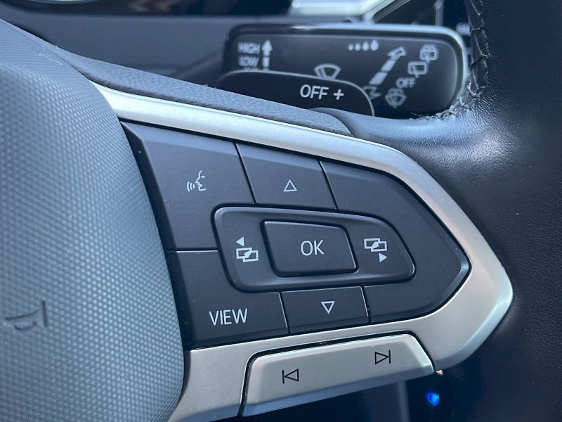Volkswagen Passat (2021) 1.5 TSI 110 kW DSG Elegance Pl - fotka 10 z 31