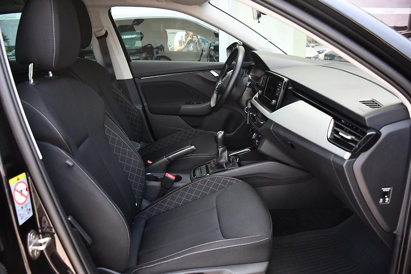 Škoda Scala 1.5TSi ČR 1M - fotka 18 z 37