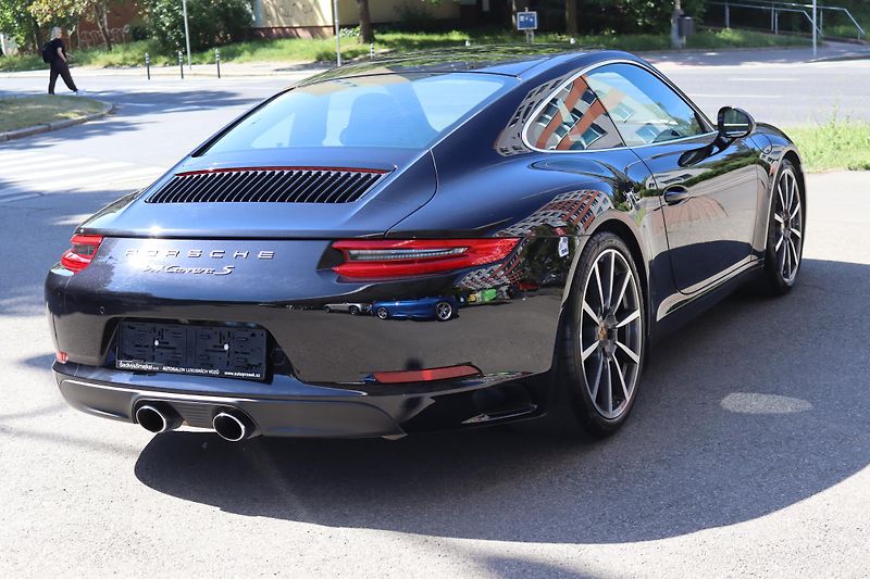 Porsche 911 991.2 CARRERA S 3.0 PDK 309kW  - fotka 11 z 50