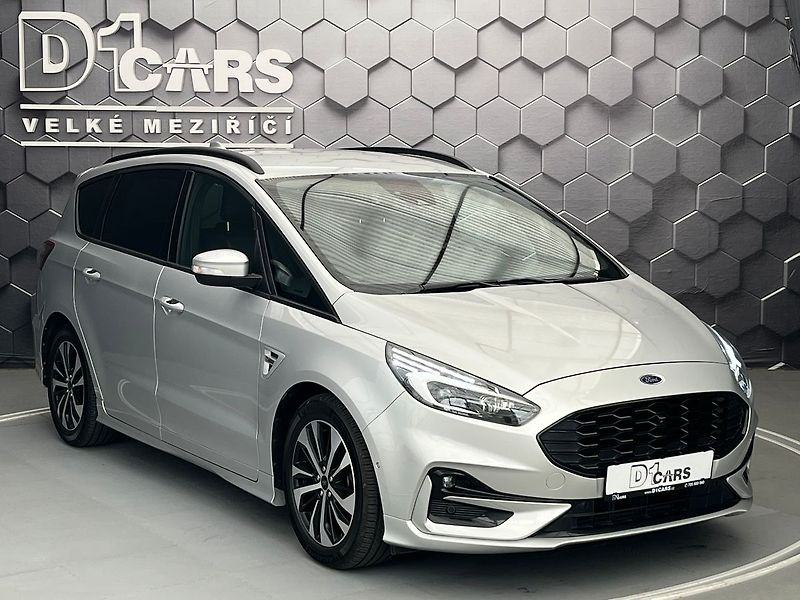 Ford S-MAX 2.5 HEV ST-Line - fotka 6 z 75