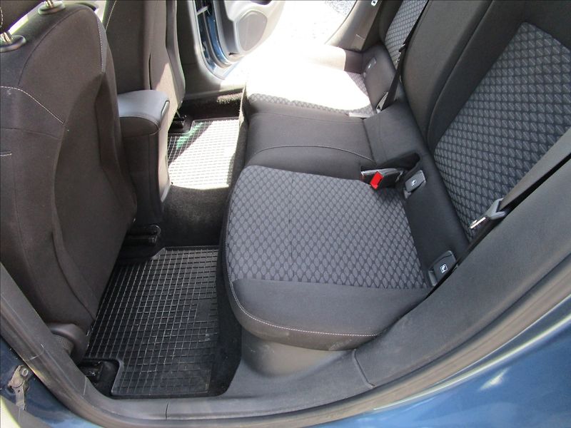 Opel Astra 1.4 Turbo Enjoy, 2. maj. - fotka 26 z 38