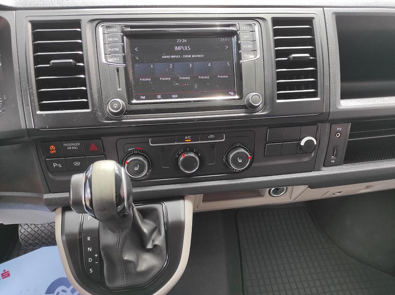 Volkswagen Transporter 2,0TDi DSG,Long,Dílna,2xDveře - fotka 18 z 39