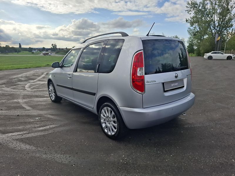 Škoda Roomster (2015) 1.2TSi 63kW,aut.klima,rok 2015 - fotka 6 z 19