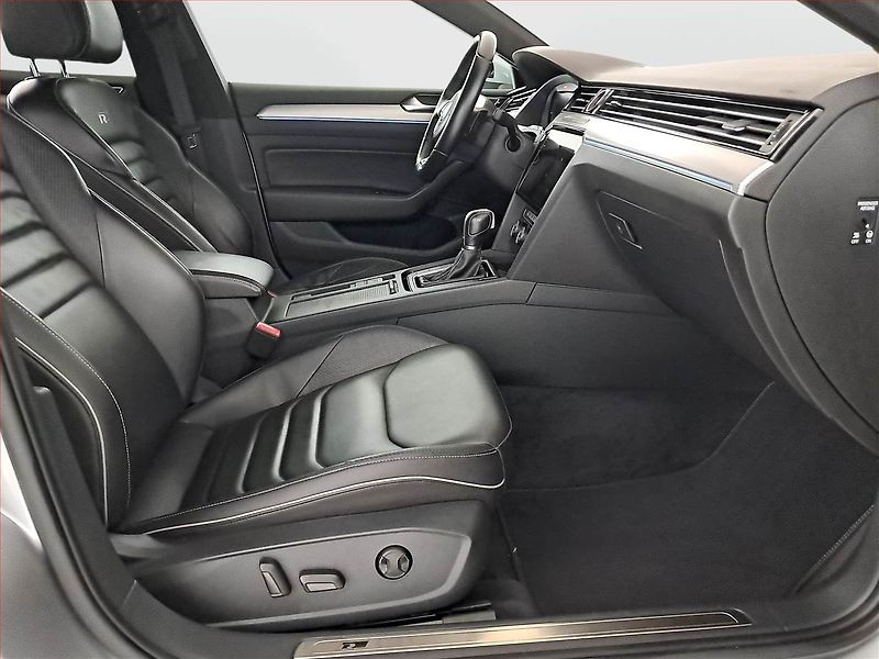 Volkswagen Arteon (2018) R-line 2.0 BiTDI 4Motion - fotka 9 z 20