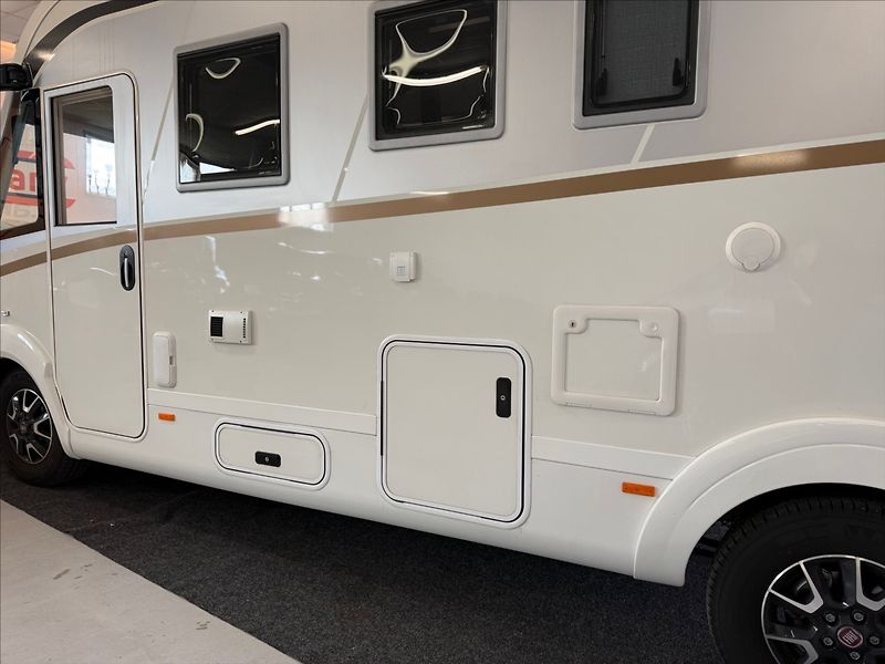 Laika Ecovip 2,3 MTJ 1maj,CZ,Top stav! - fotka 6 z 30