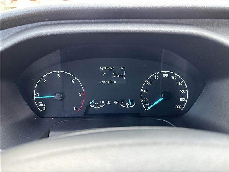 Ford Transit 2,0 EcoBlue Mhev 96kW K.Van L3 - fotka 24 z 34