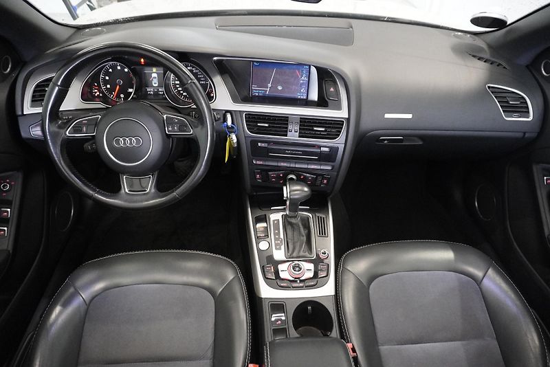 Audi A5 2.0 TFSI 155kW QUATTRO KABIRO - fotka 17 z 30