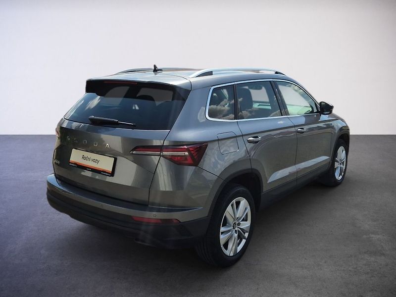 Škoda Karoq Top Selection 1.5 TSI 110 kW - fotka 3 z 29